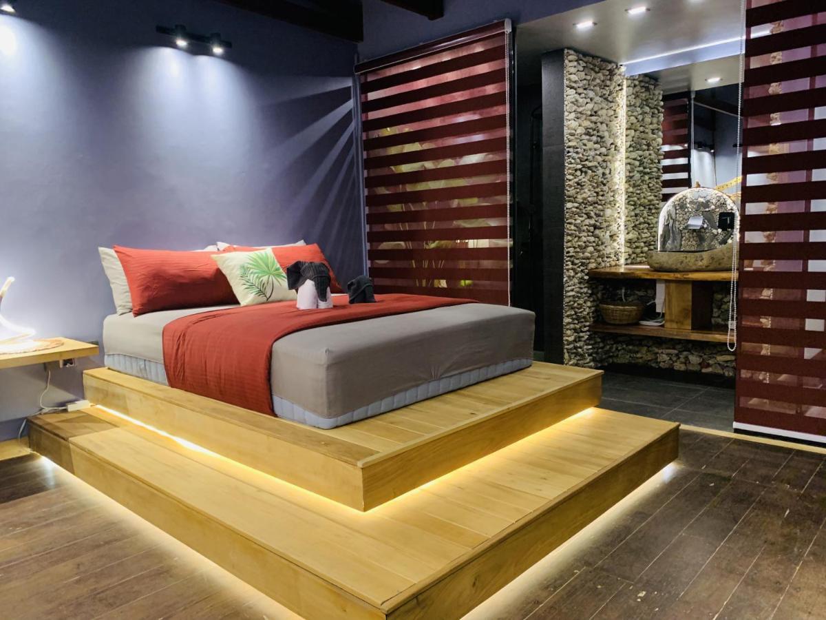Rockinnest Hotel 엘니도 외부 사진