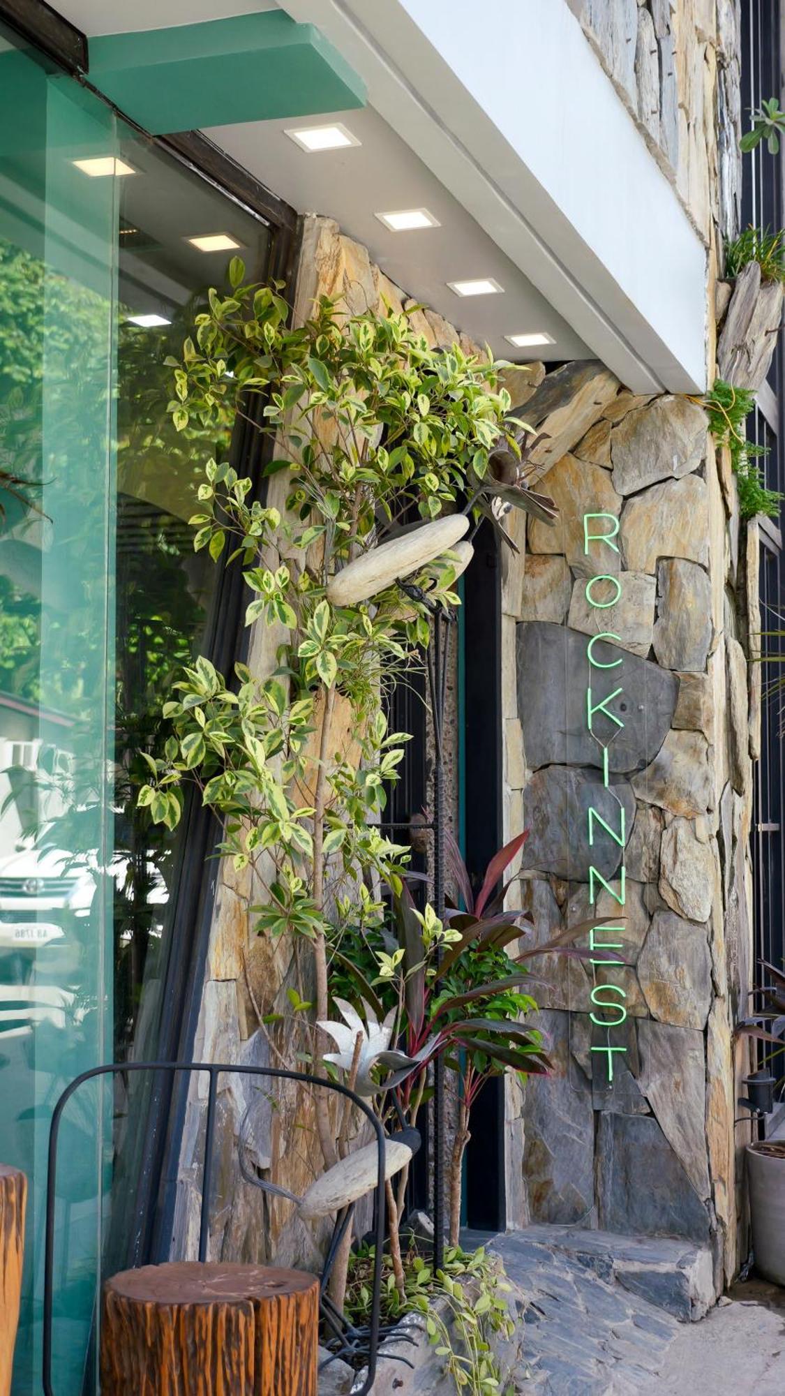 Rockinnest Hotel 엘니도 외부 사진