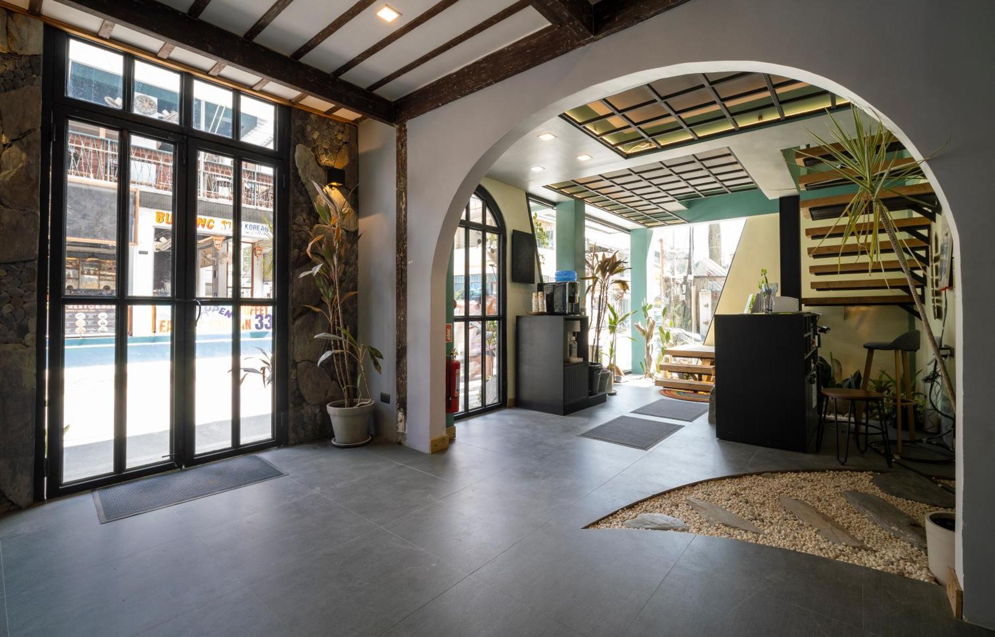 Rockinnest Hotel 엘니도 외부 사진